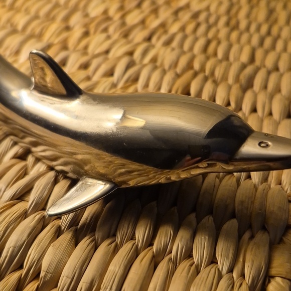 Vintage Collectible Silver-Plated Dolphin-Shaped Bottle/Twist Off Cap Opener - Picture 2 of 8